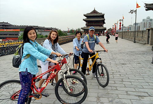 Cycle atop the ancient city walls